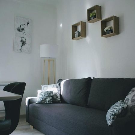 Charmant Appartement Au Coeur Des Gres D Annot Exterior photo