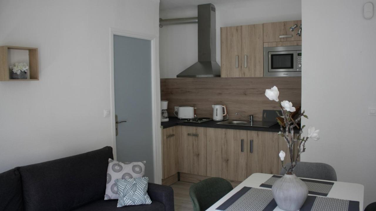 Charmant Appartement Au Coeur Des Gres D Annot Exterior photo